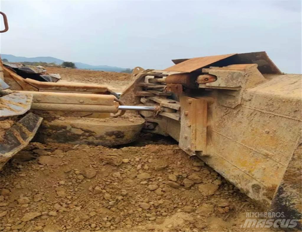 CAT D 6 N Bulldozer