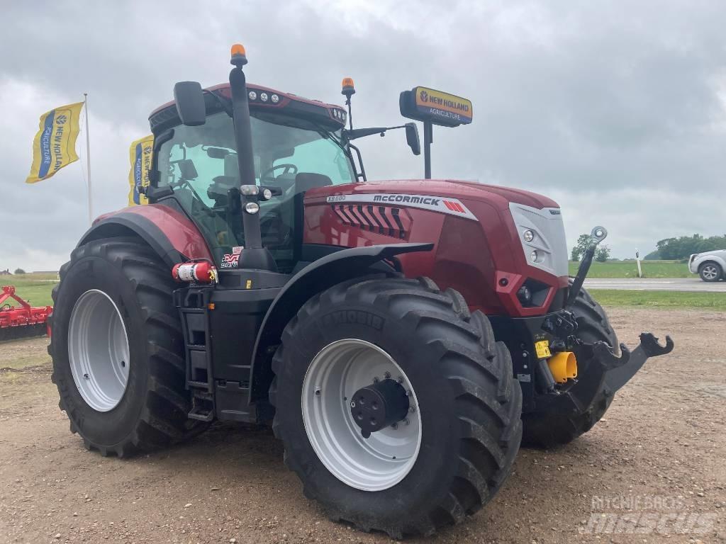 McCormick X8.680 Traktoren