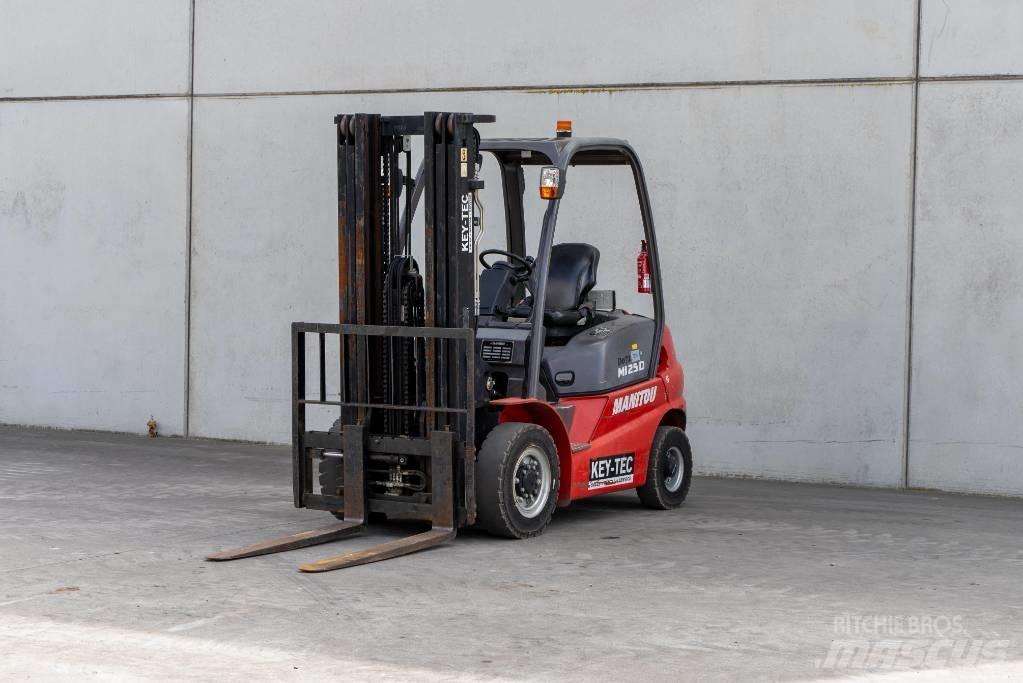 Manitou MI 25 D Diesel Stapler