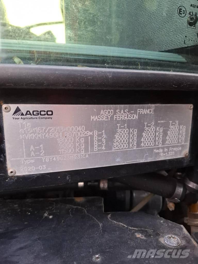 Massey Ferguson 8740 Traktoren