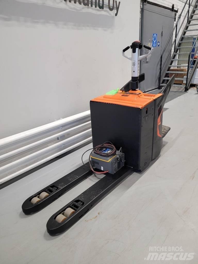 Rocla TPS20 Gabelstapler mit Fahrerstand