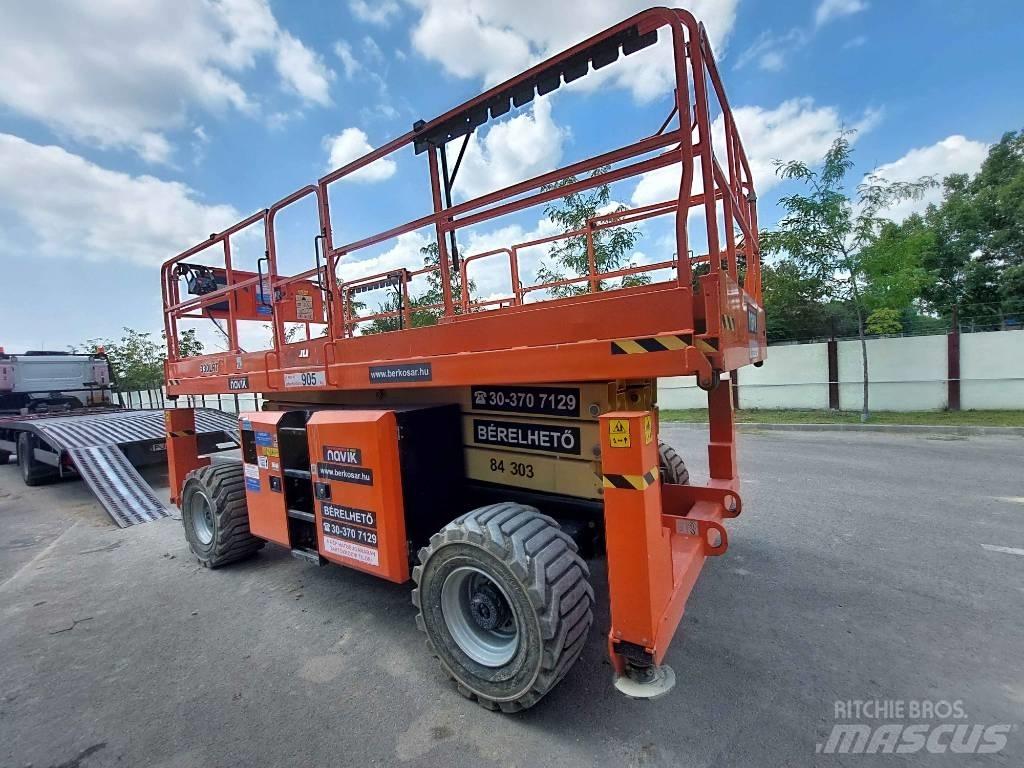 JLG 330 LRT MEGADECK Scheren-Arbeitsbühnen