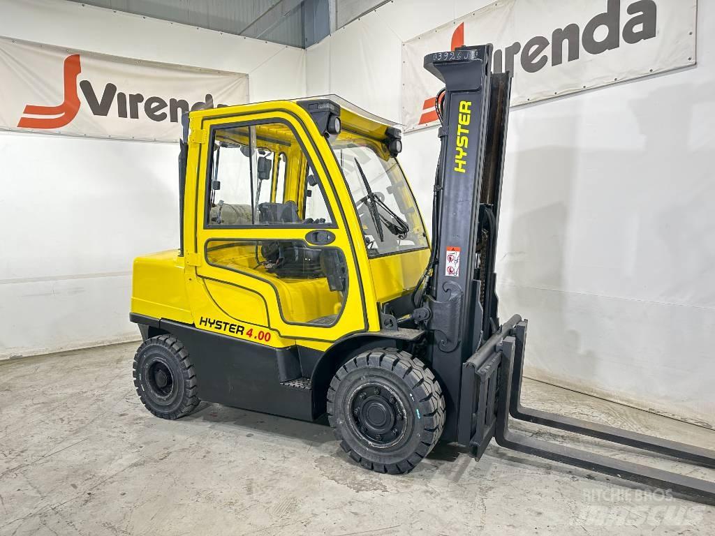 Hyster H4.0FT Gas Stapler