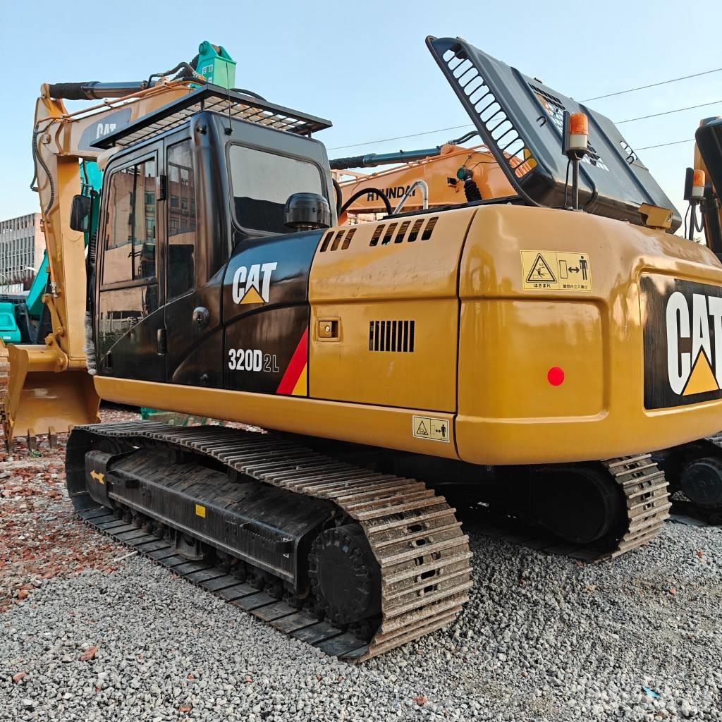 CAT 320D2L Raupenbagger