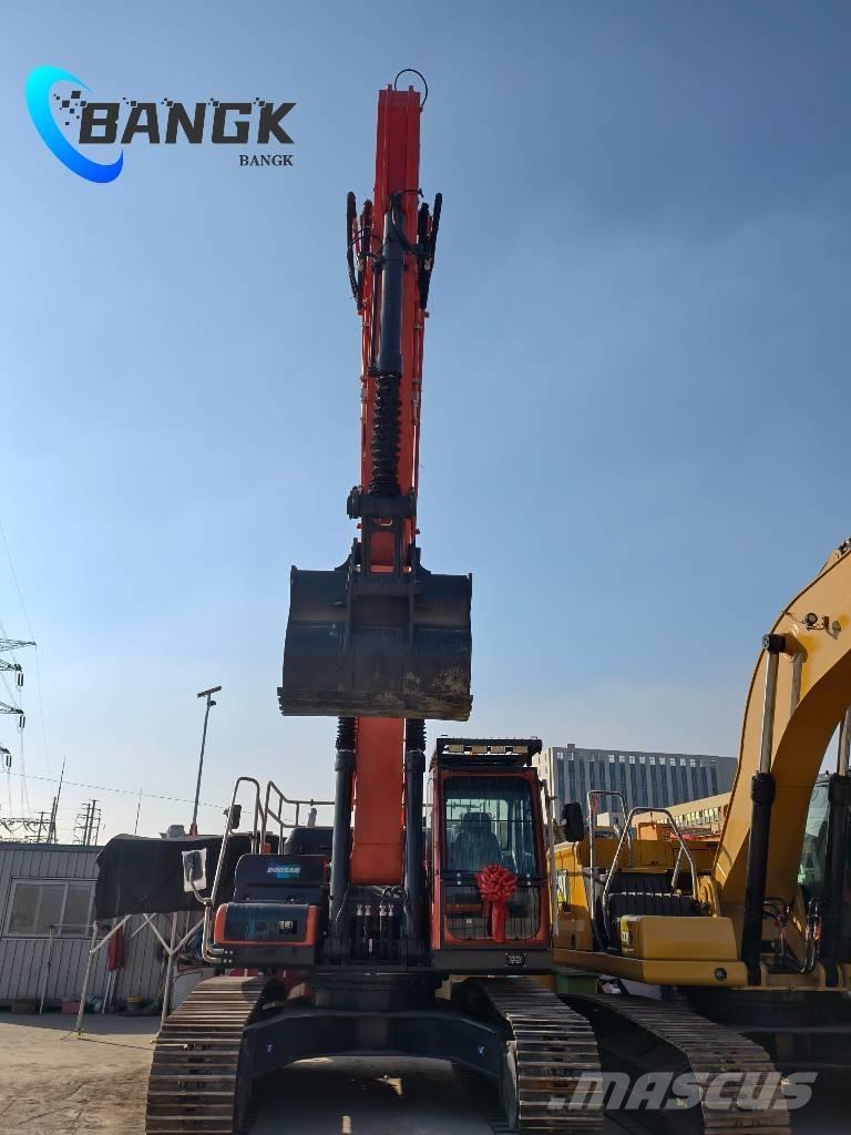 Doosan DX 340 LC Raupenbagger