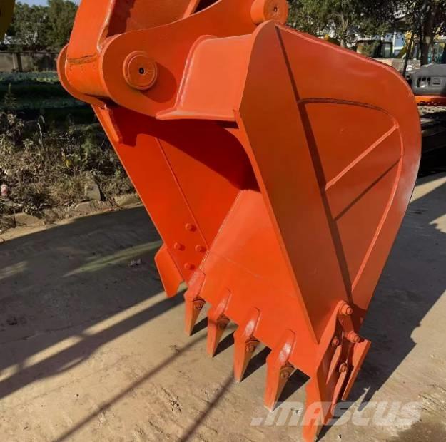 Hitachi ZX200 Raupenbagger