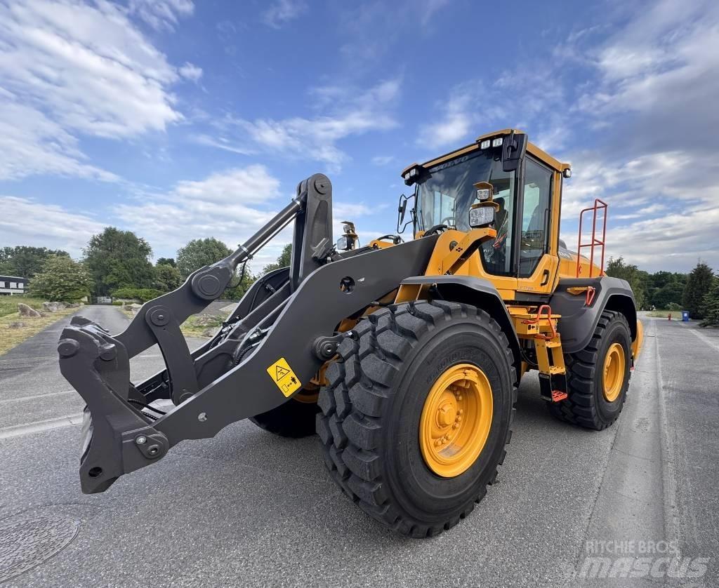 Volvo L 120 H2 Radlader