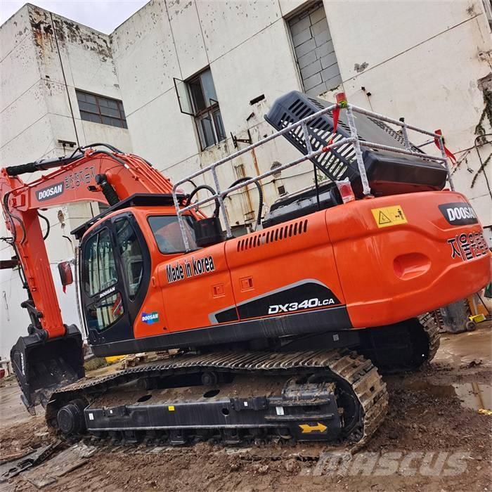 Doosan DX 340 LC Raupenbagger