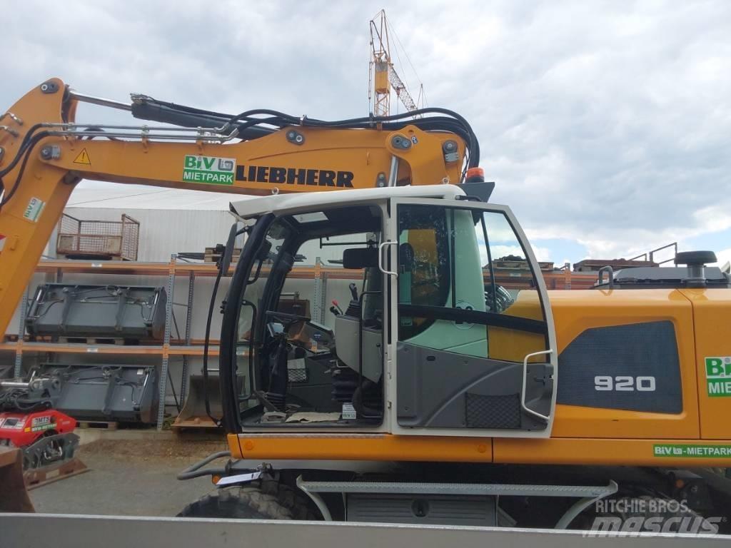Liebherr A 920 Mobilbagger