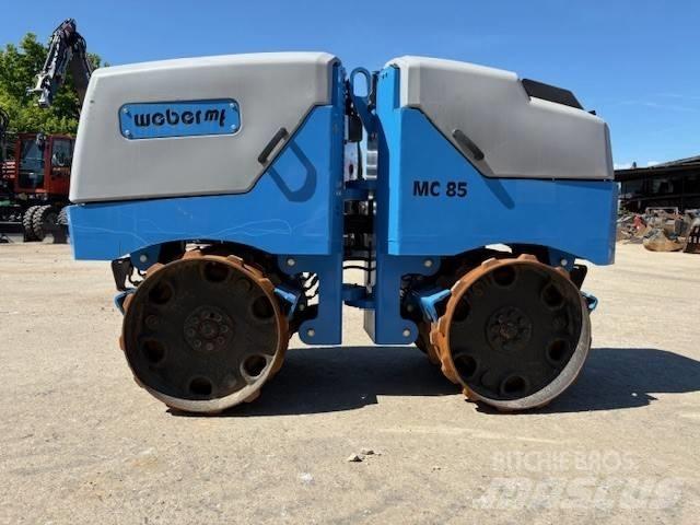 Weber MC 85 Erdbauwalzen