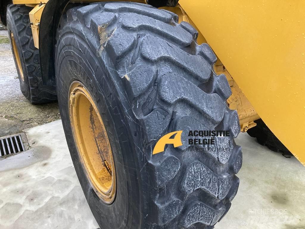 CAT 930M Radlader