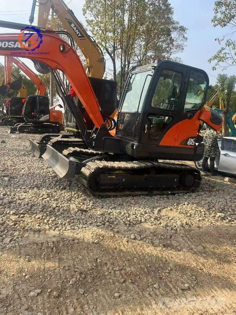 Doosan DX 60 Minibagger < 7t