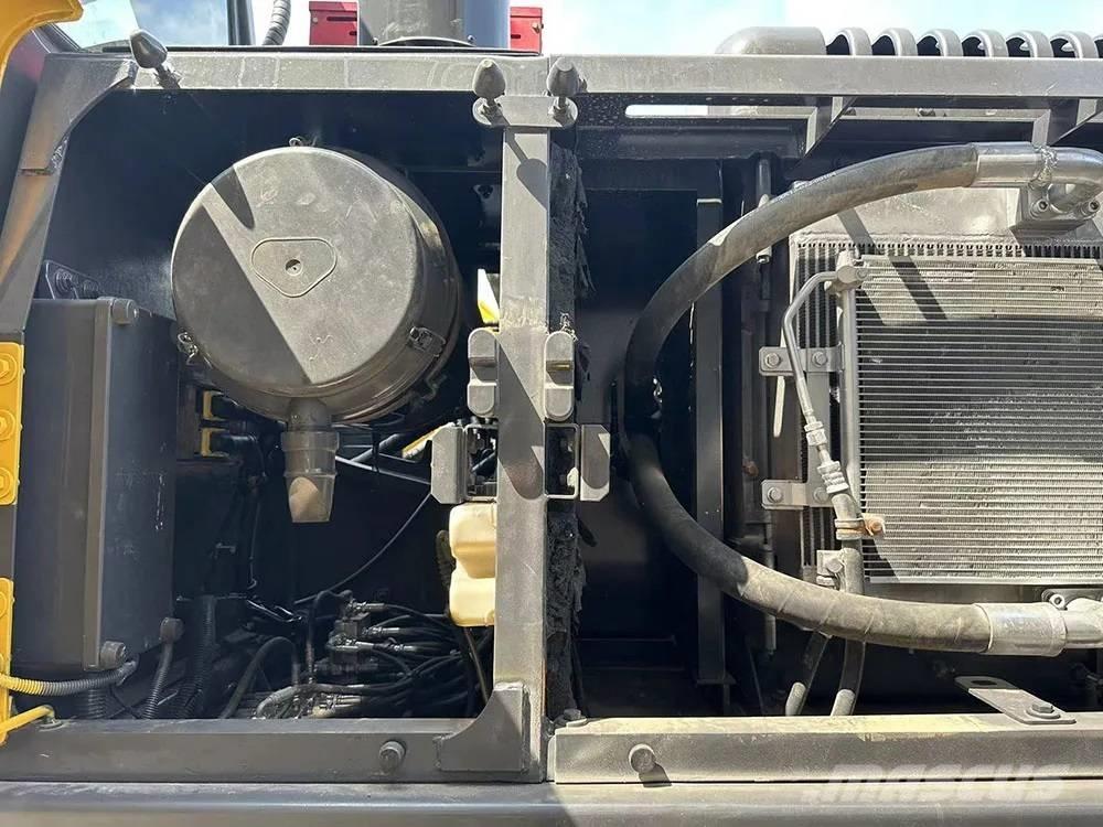 Volvo EC240D Raupenbagger