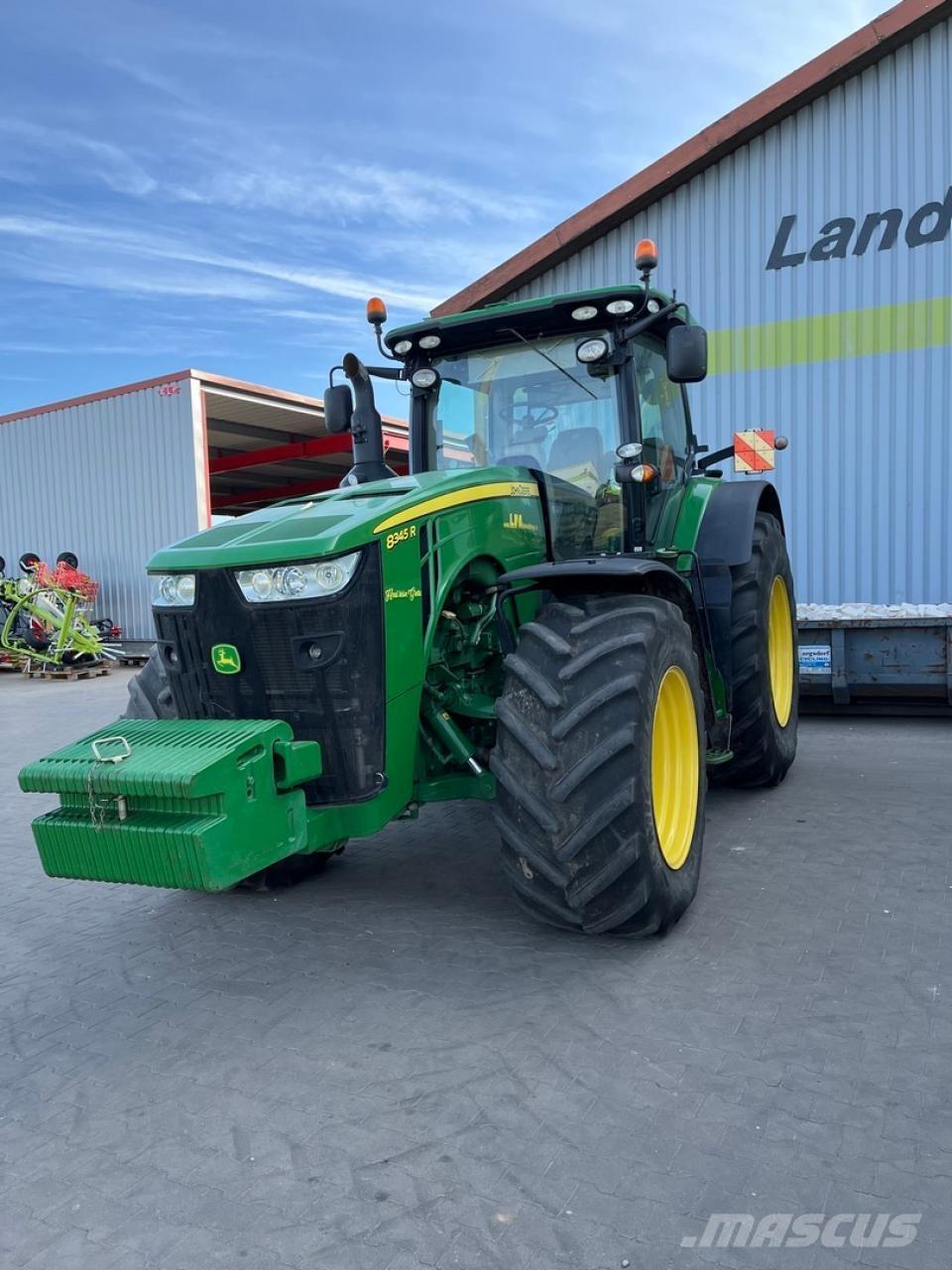 John Deere 8345 R Traktoren