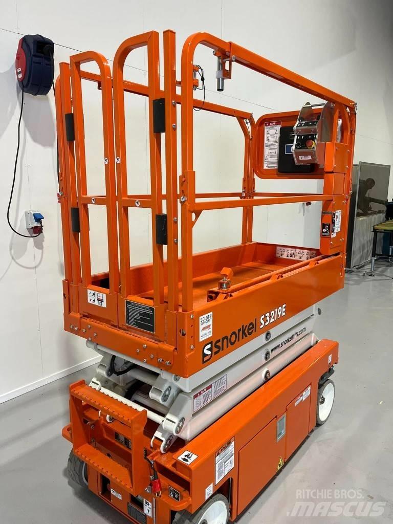Snorkel S 3219 E Scheren-Arbeitsbühnen