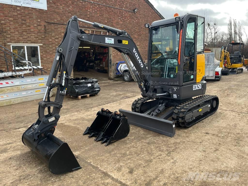 Volvo ECR 25 D Minibagger < 7t