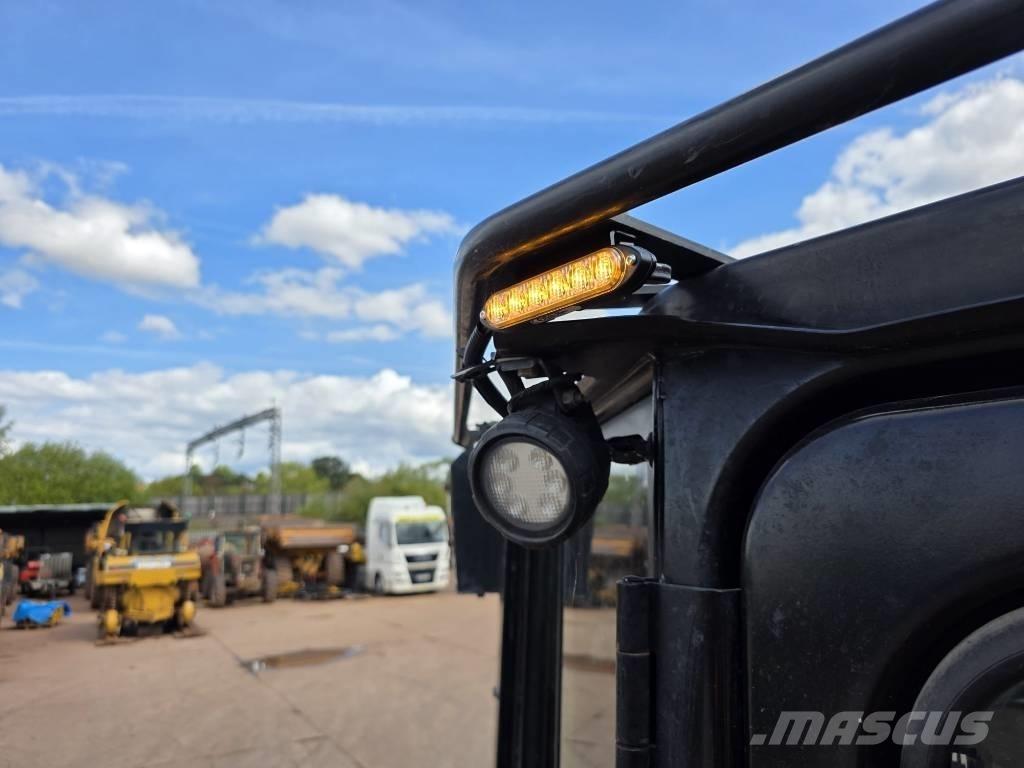 CAT D 5 LGP Bulldozer