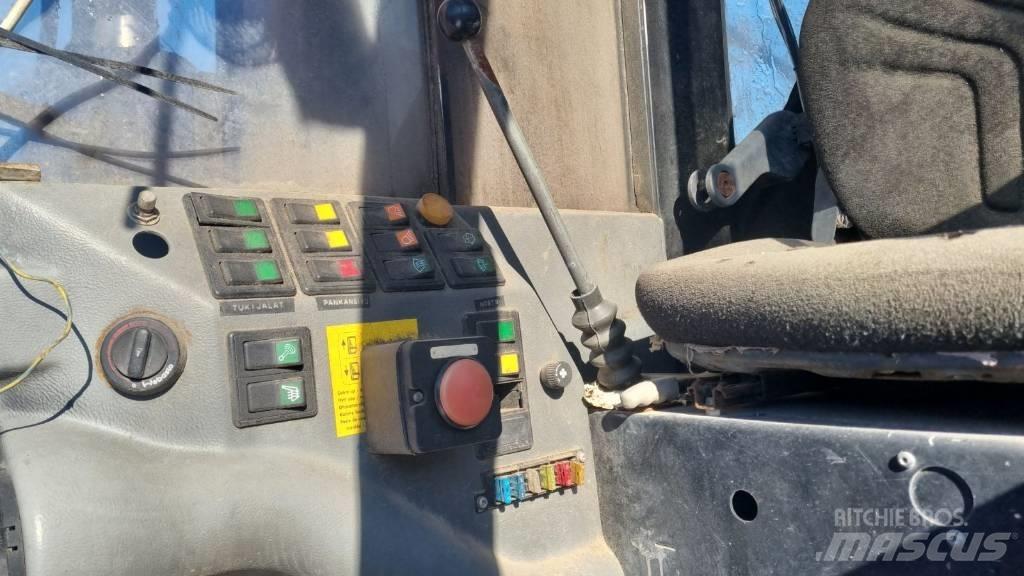 MAN TGA 33.530 Holzfahrzeuge
