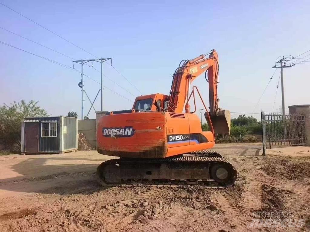 Doosan DH 150 Raupenbagger