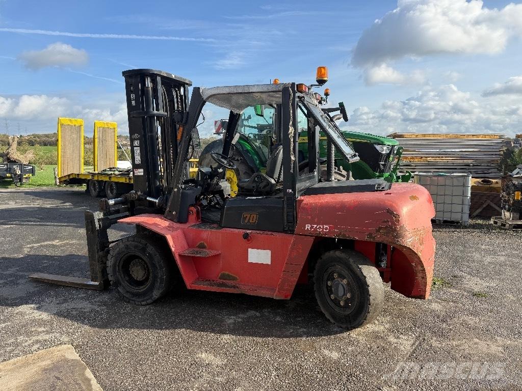 Hangcha CPCD 70 Diesel Stapler