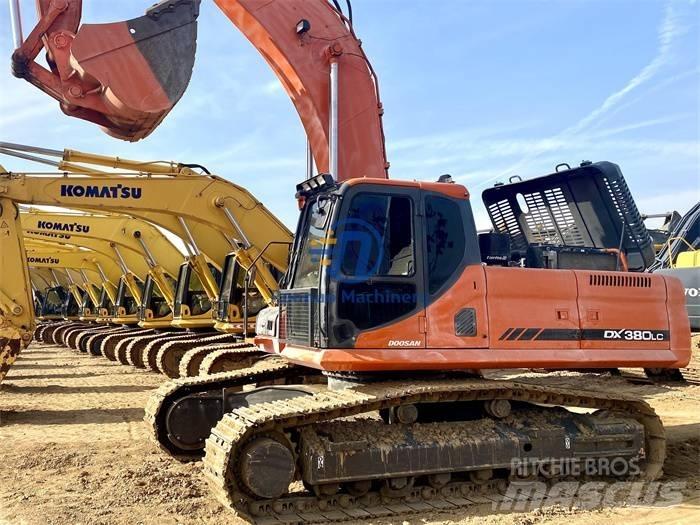Doosan DX 380 LC Raupenbagger