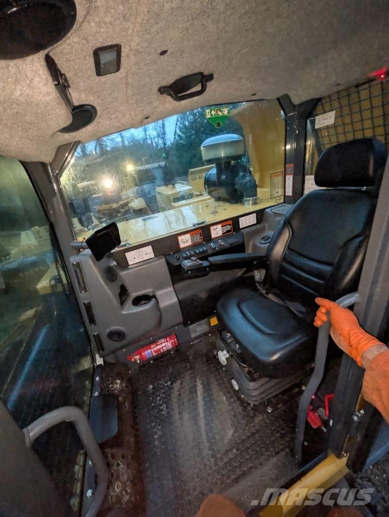 Bell TC11A Raupendumper