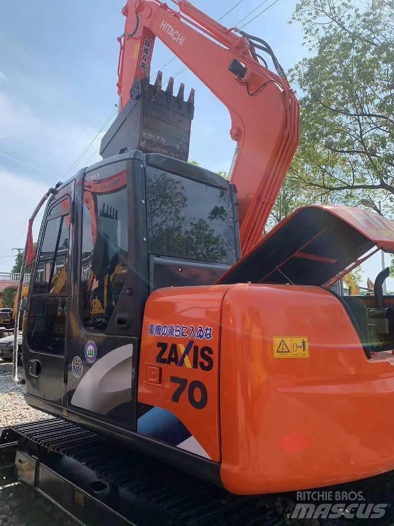 Hitachi ZX70 Minibagger < 7t