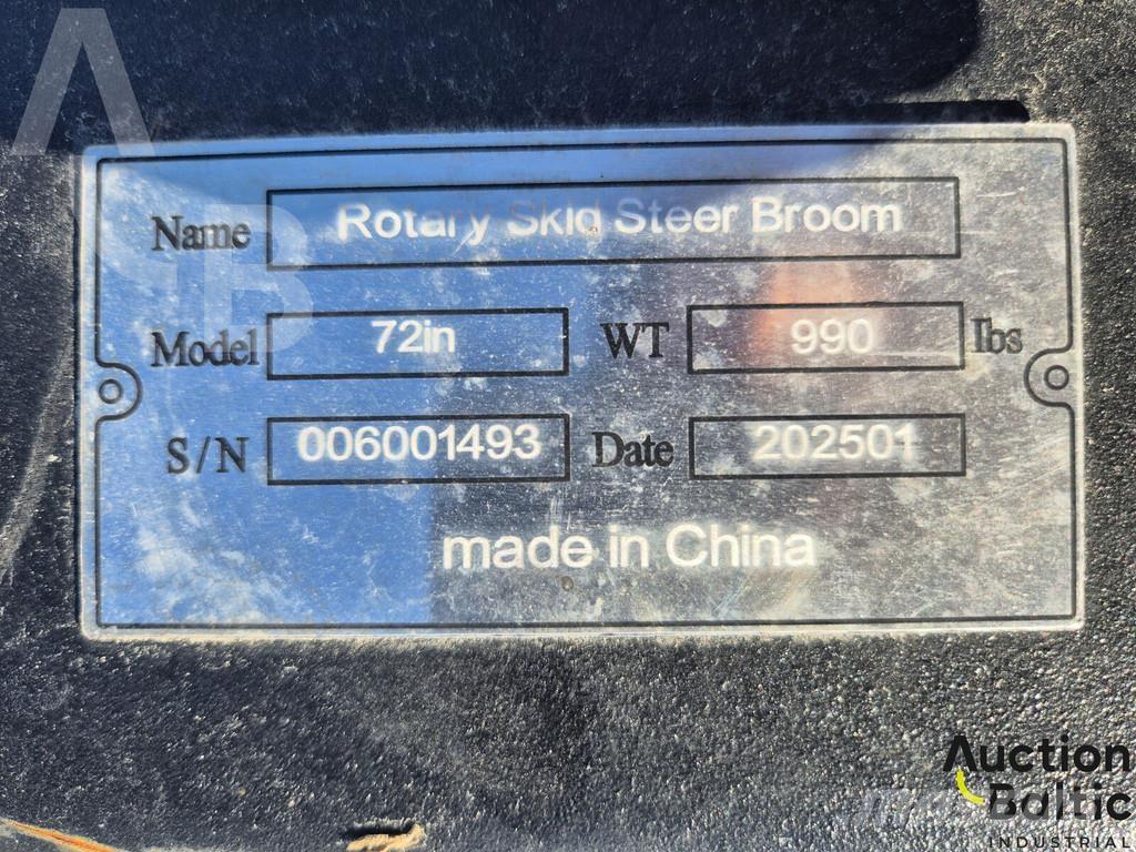  Rhino-Cross 72 in Bürsten