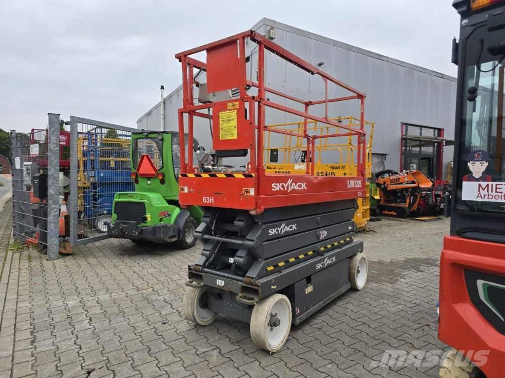 SkyJack SJ 3226 Scheren-Arbeitsbühnen
