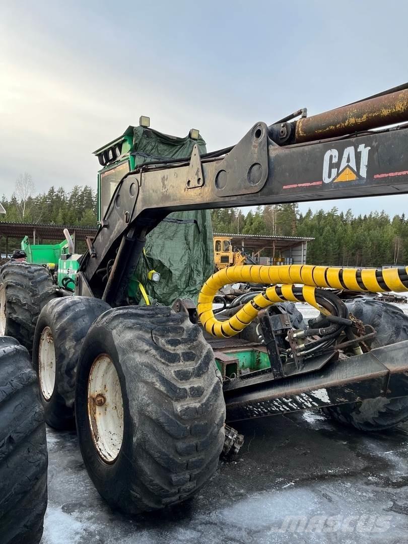 Skogsjan 695 XL Harvester