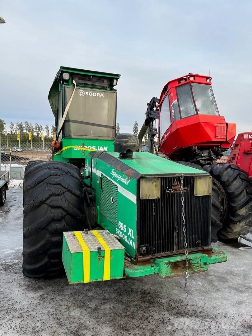 Skogsjan 695 XL Harvester