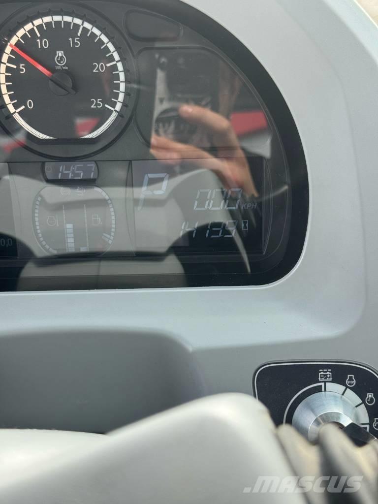 Valtra G 115 Traktoren