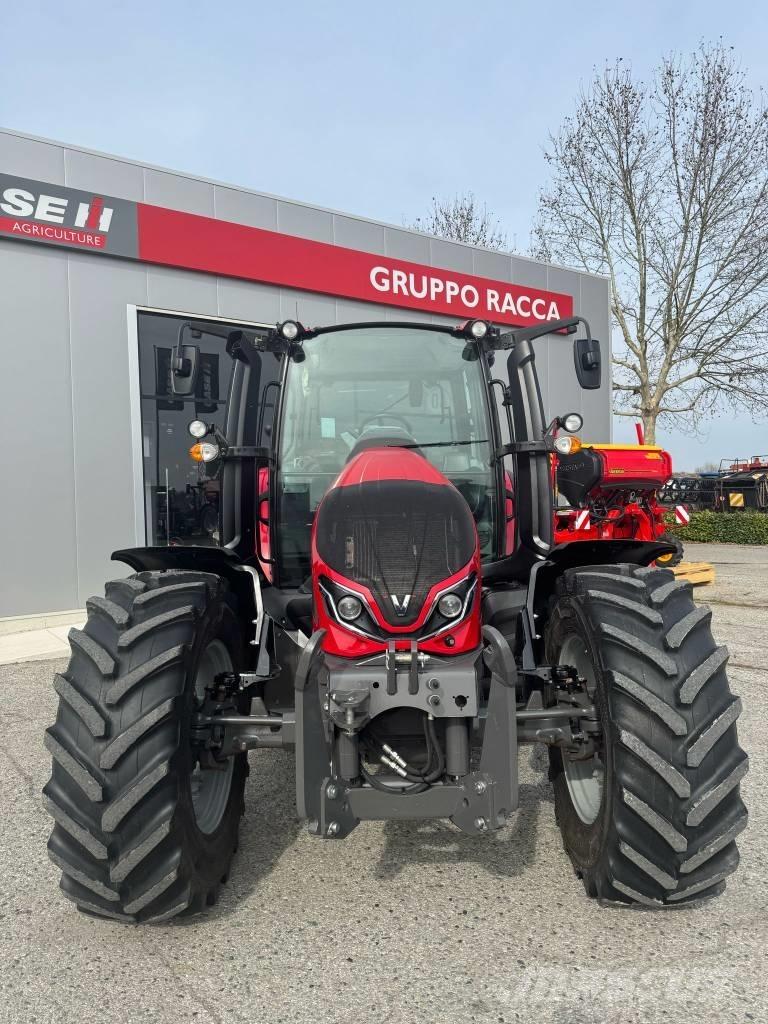 Valtra G 115 Traktoren