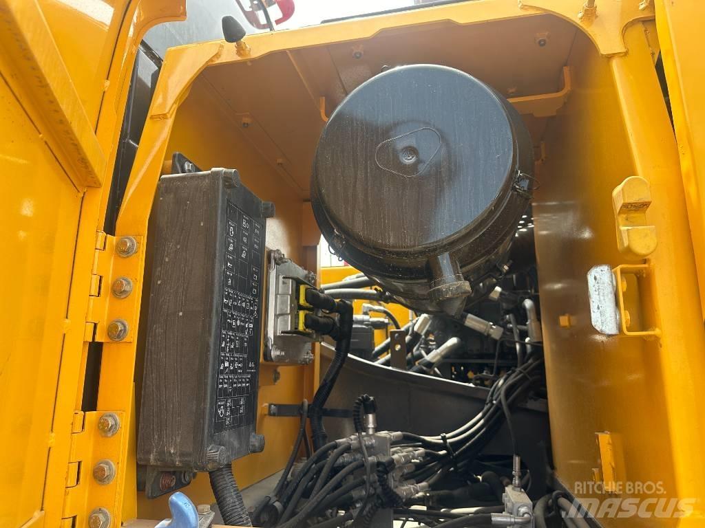 Volvo EC 250 D Raupenbagger