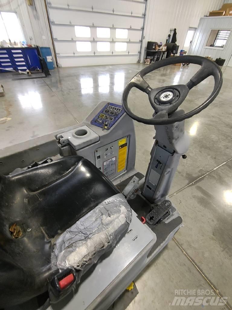 Advance Adgressor Kombi-Wischschrubber