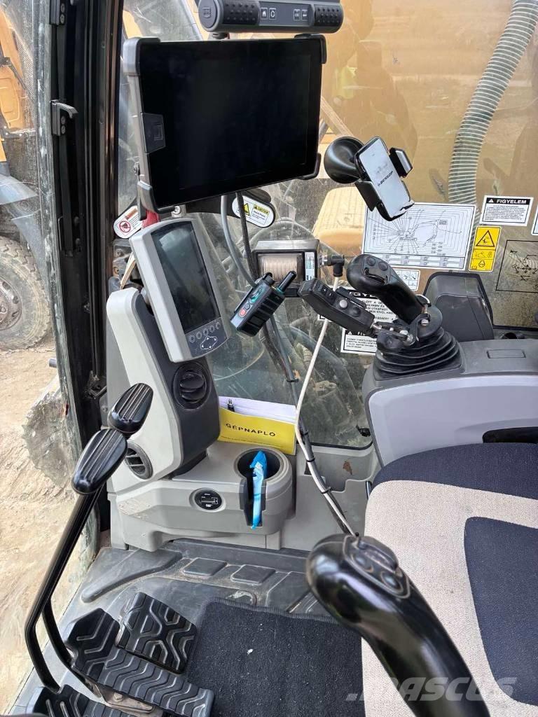 CAT 326 F Raupenbagger