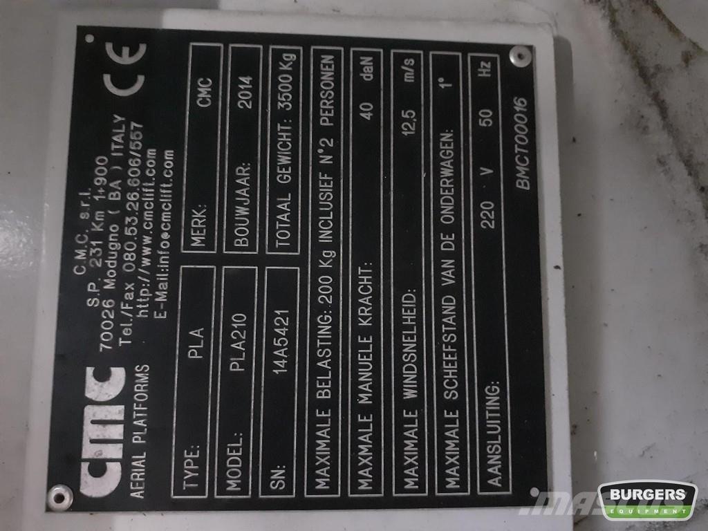 CMC PLA 210 Teleskopbühnen