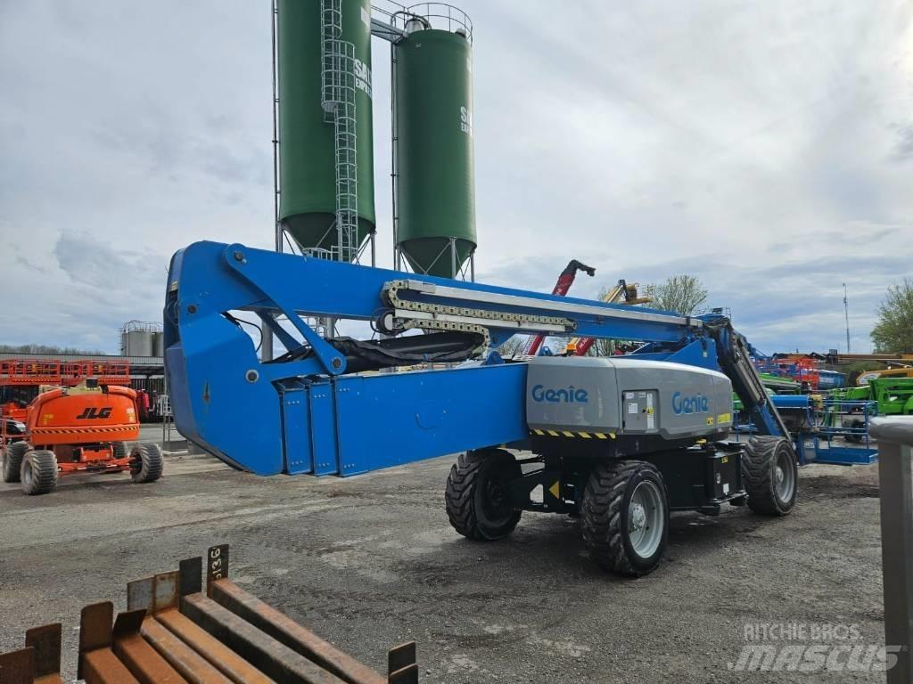 Genie ZX 135/70 Gelenkteleskoparbeitsbühnen