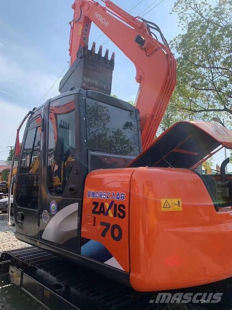 Hitachi ZX 70 Raupenbagger