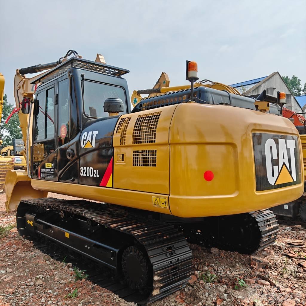 CAT 320D2L Raupenbagger