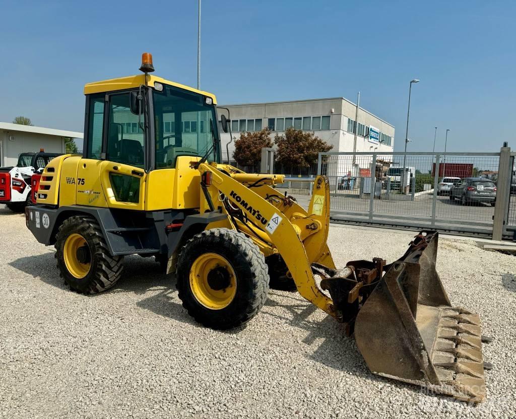 Komatsu WA 75 Radlader