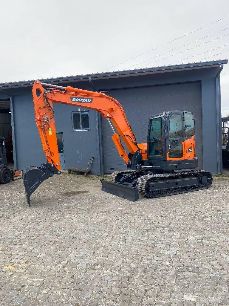 Doosan DX 85 R-3 Midibagger  7t - 12t