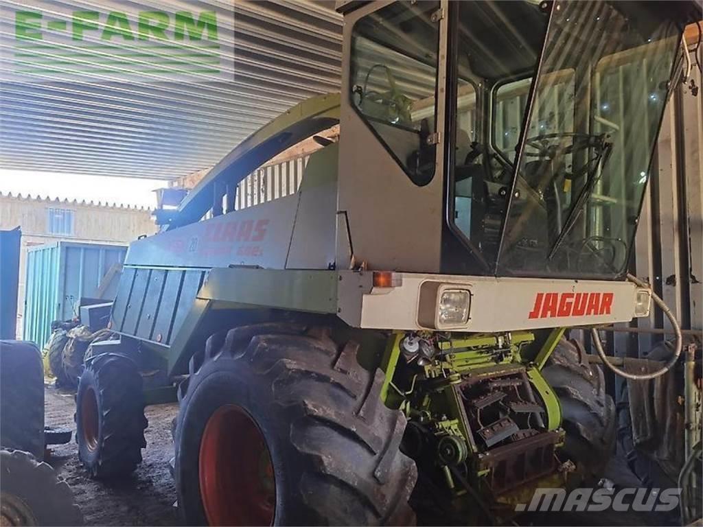CLAAS jaguar 682s Selbstfahrende Häcksler
