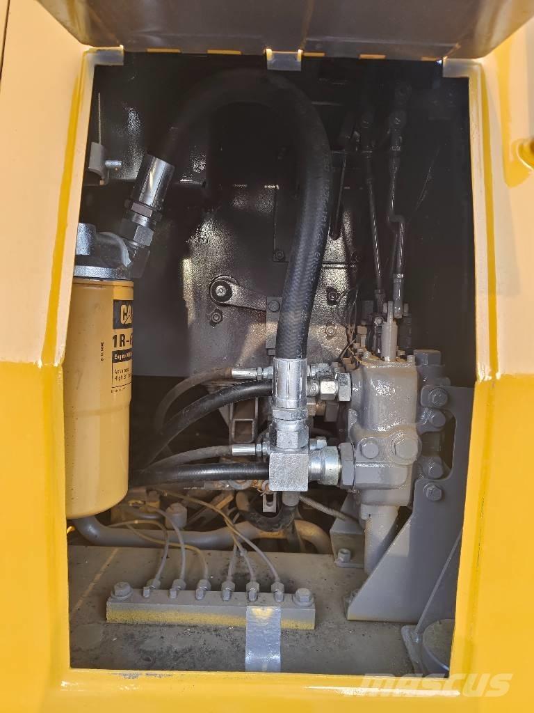 CAT D 5 K Bulldozer