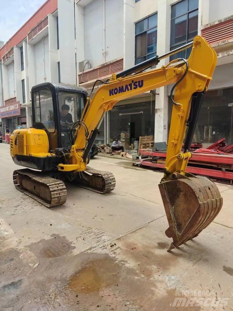 Komatsu PC 35 R-8 Minibagger < 7t