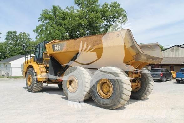 CAT 745 Dumper - Knickgelenk