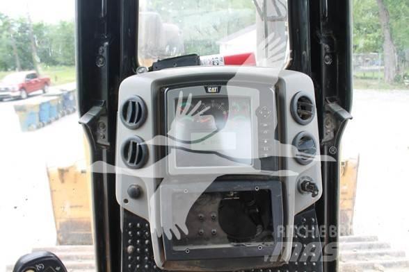 CAT D6T LGP Bulldozer