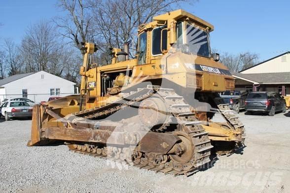 CAT D8N Bulldozer