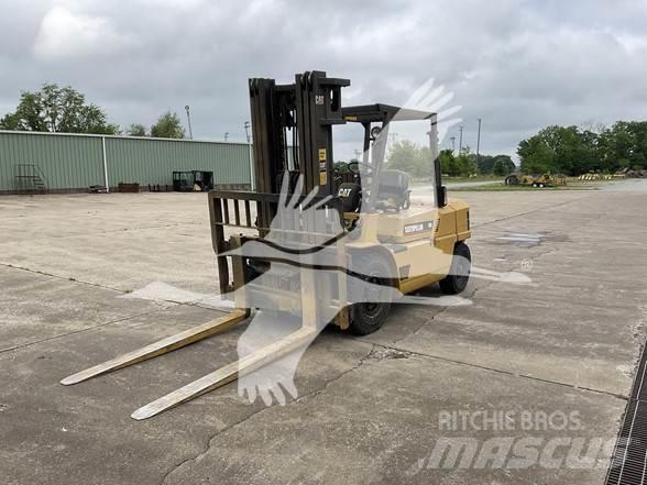 CAT DP50 Diesel Stapler