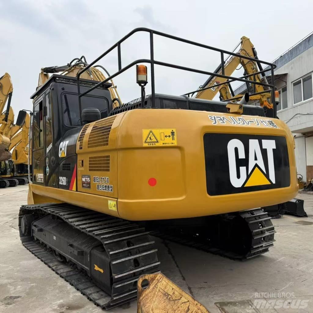 CAT 326D2 Midibagger  7t - 12t